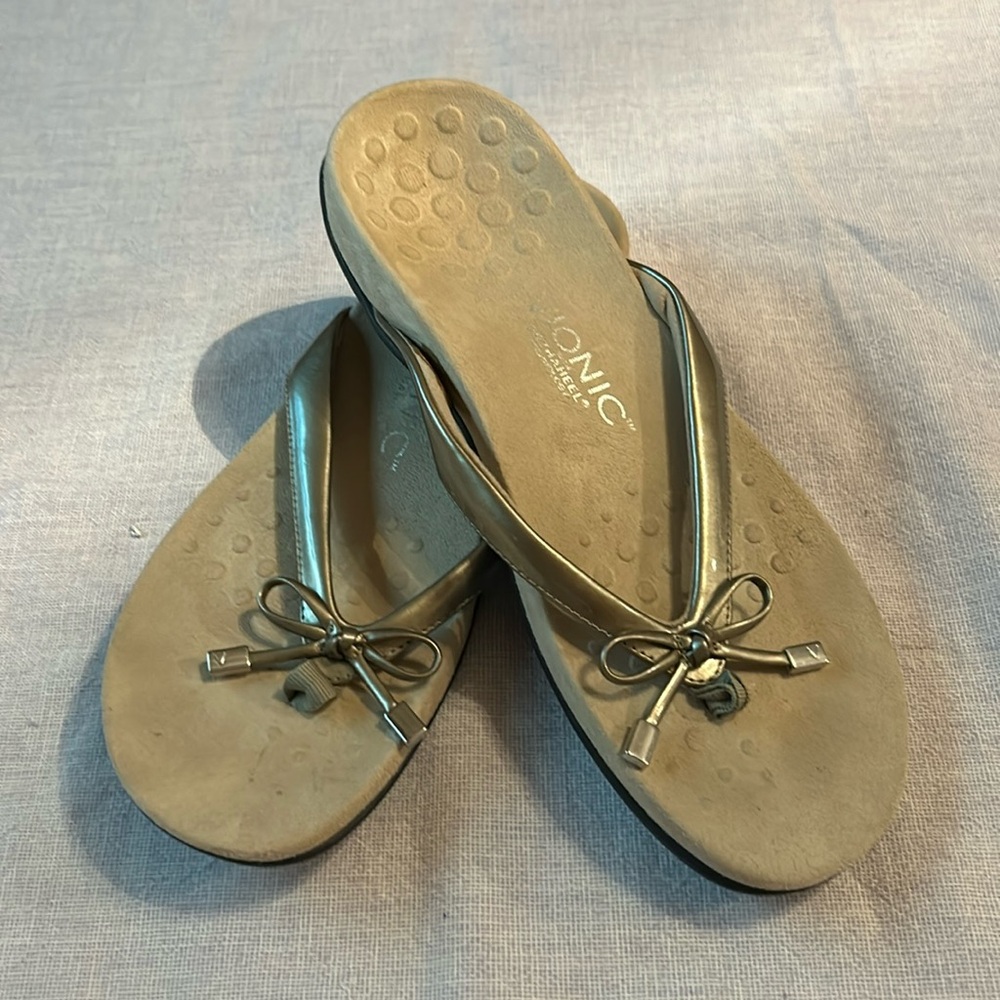 Vionic shoes